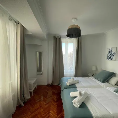 Apartamento Con Terraza Y Vistas Alcalaretiro Madrid Exterior photo